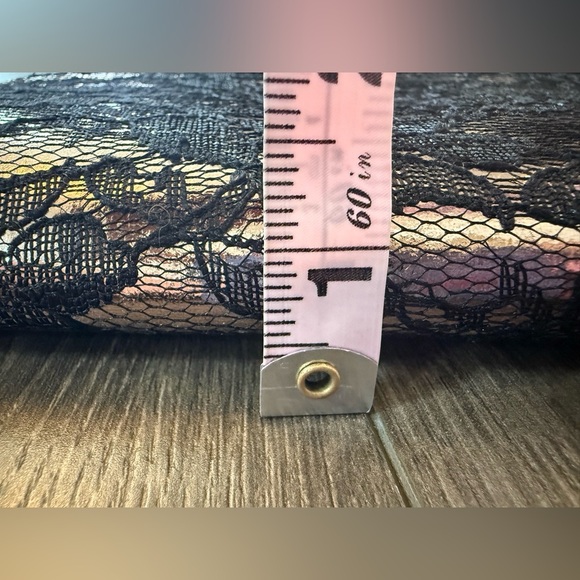 Neiman Marcus Floral Lace Shoulder Bag Purse - Picture 2 of 12